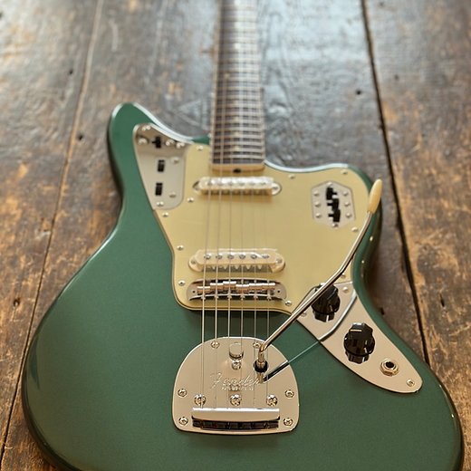 Gas Station Guitars - Jaguar