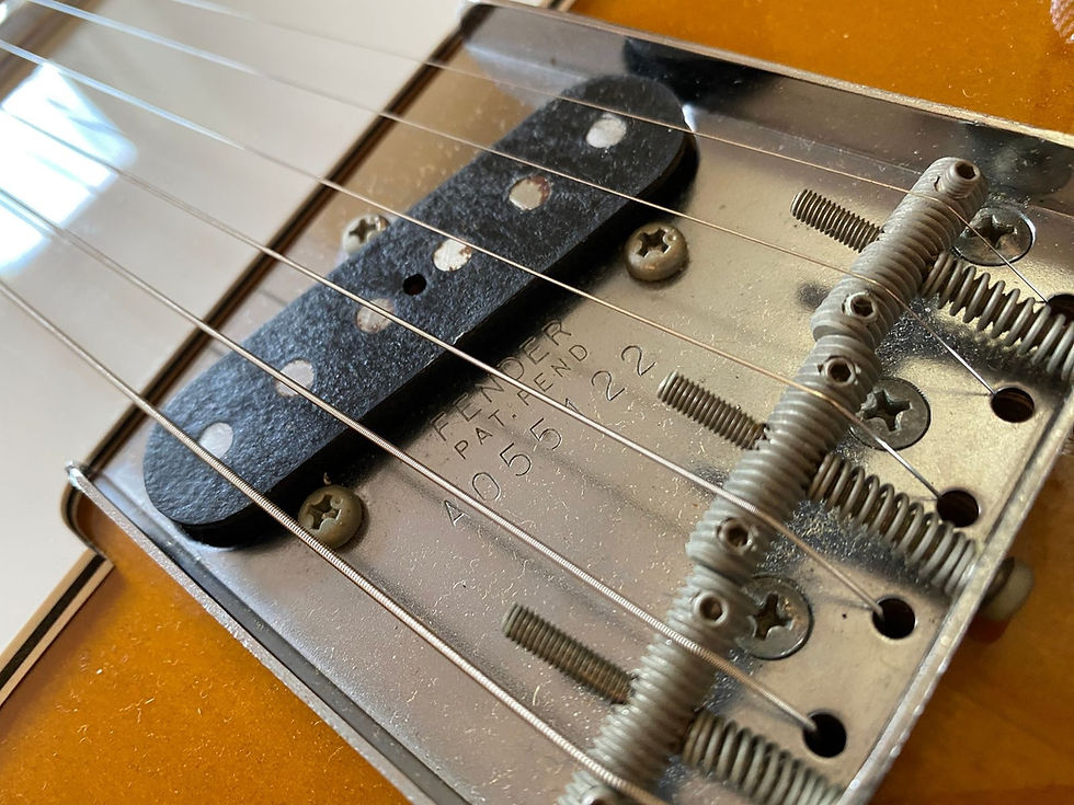 Thumbnail: Fender Vintage 1993 Telecaster Custom '62 RI MIJ FujiGen Three Tone Sunburst