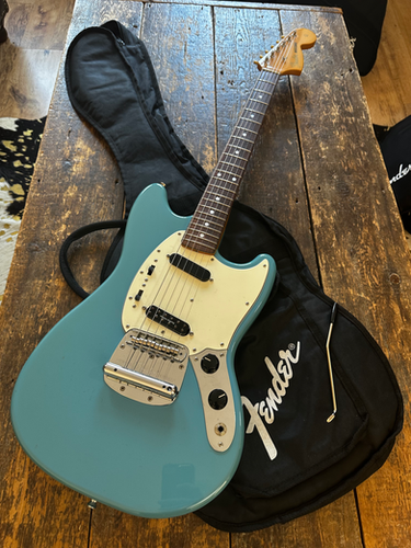 Fender Japan Mustang 1966 Reissue California Blue MIJ 1999
