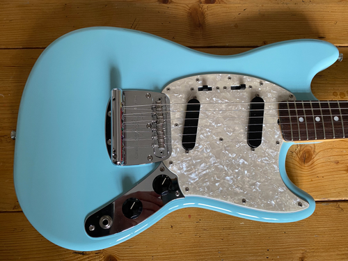 Fender Japan Traditional 60s Mustang Daphne Blue MIJ 2021