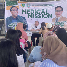 Mahigit isang daang residente ng Rosary Heights 12, Bagua 2 at Bagua 3, nakabenepisyo sa pagpapatuloy ng libreng serbisyong medikal at libreng gamot, handog ng tanggapan ni MP Atty. Naguib Sinarimbo