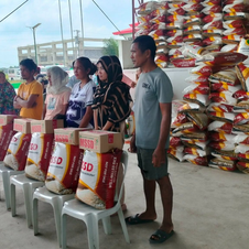 WELFARE GOODS Mula sa MSSD BARMM, tinanggap ng 548 pamilya na apektado ng baha sa Nothern Kabuntalan