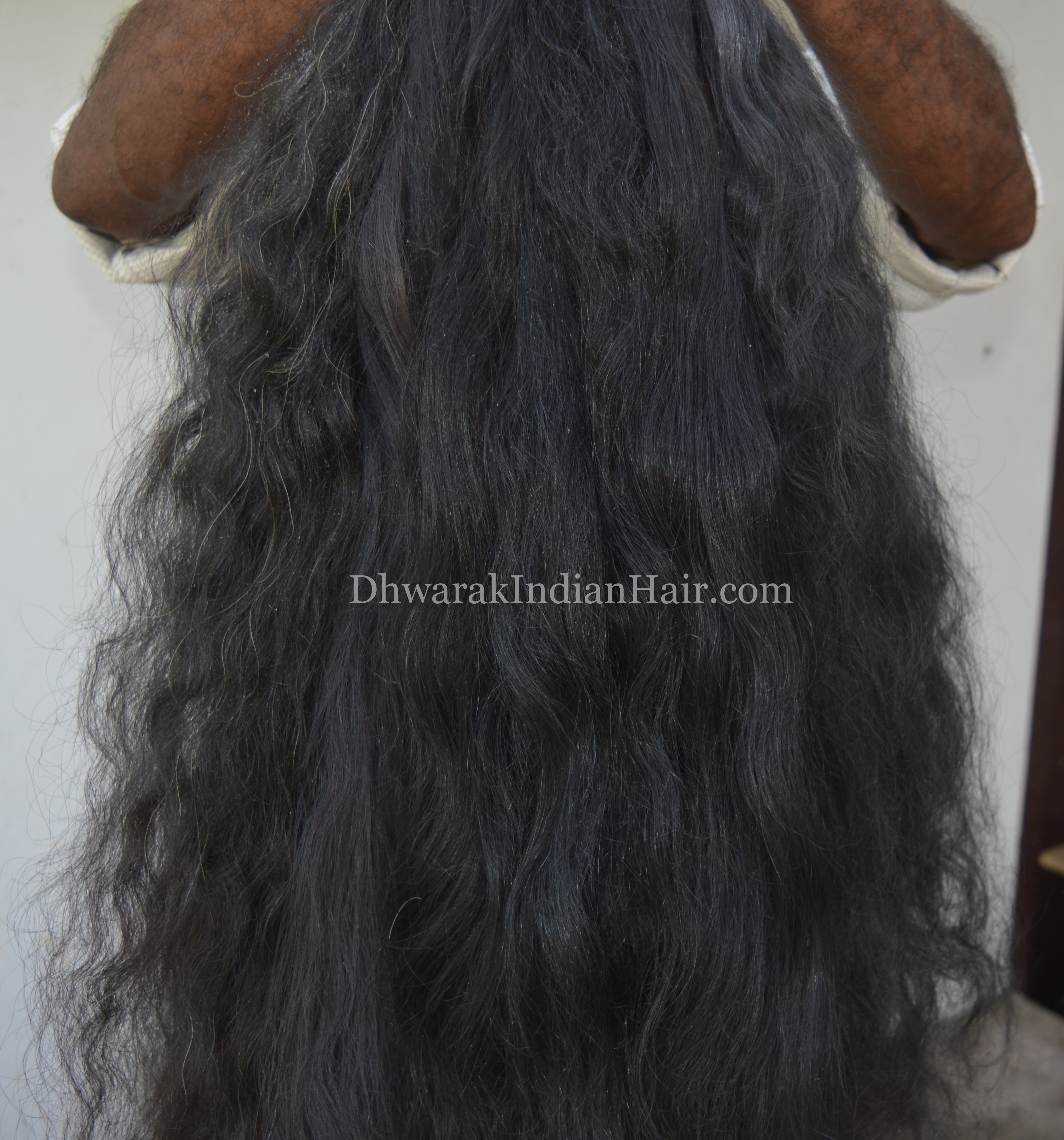 Dhwarak Indian Hair Factory Raw Human Hair Extensions Vendor in India