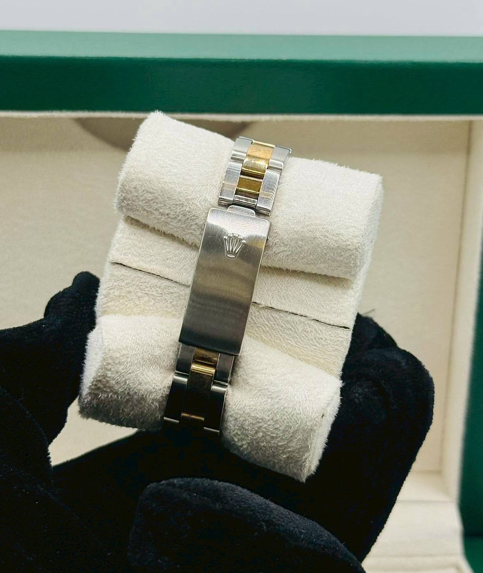 ภาพขนาดย่อ: Lady Datejust Yellow dial & Pyramid bezel