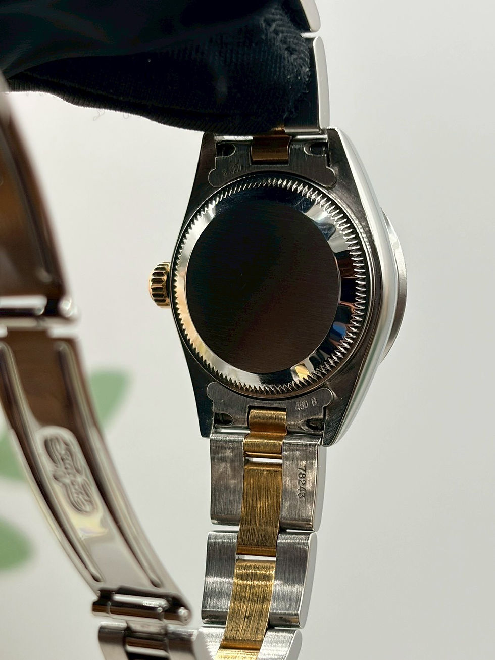 ภาพขนาดย่อ: Lady Datejust Blue Disc dial & Diamond bezel & Oyster 2k bracelete