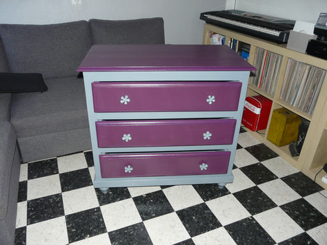 Une Commode