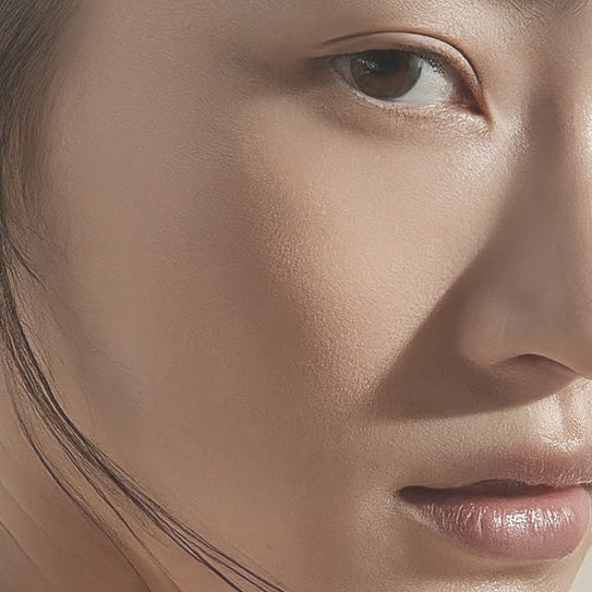 Thumbnail: Swiss Line Cell Shock White Brightening Bi-Phase Veil SPF 45 PA+++ 45ml