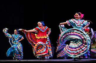 Latinidad2022-1911.jpg