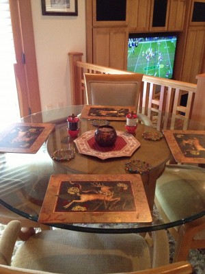 Esterel Table Topper
