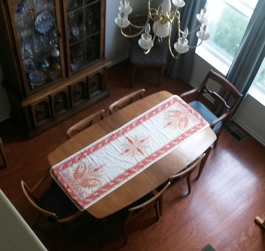 Persia Embroidered Tablerunner
