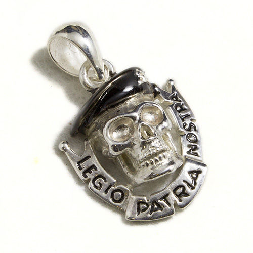 Teschio con basco e motto