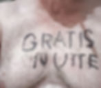 Публично выставляли напоказ голым