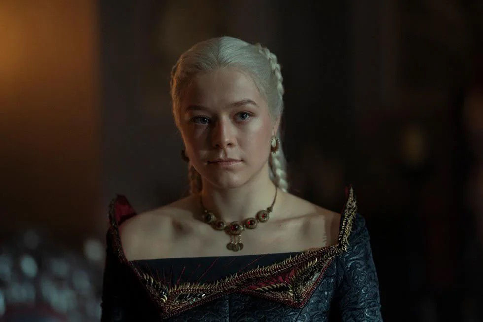 Rhaenyra = Phoebe