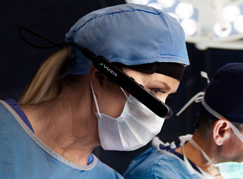 Vuzix Healthcare Clincian.jpeg