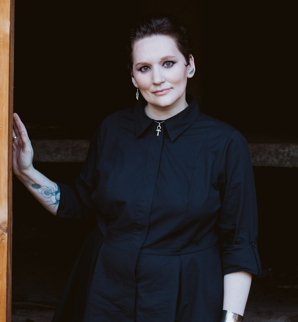 Eliza-Bell-Photo-portraits-Mortellus-41 copy.jpg