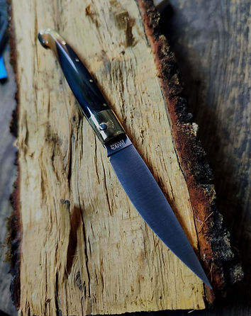 pattadese classica manico in corno di montone striato miele