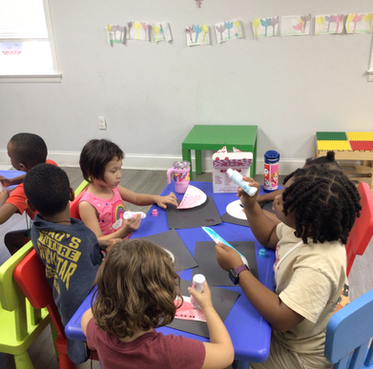 Making arts and crafts, preschool activity
