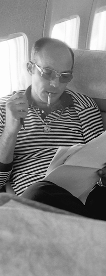 rs-hunter-s-thompson-f7cd03c3-f285-455f-8bd7-52e79cec636f.jpg.webp