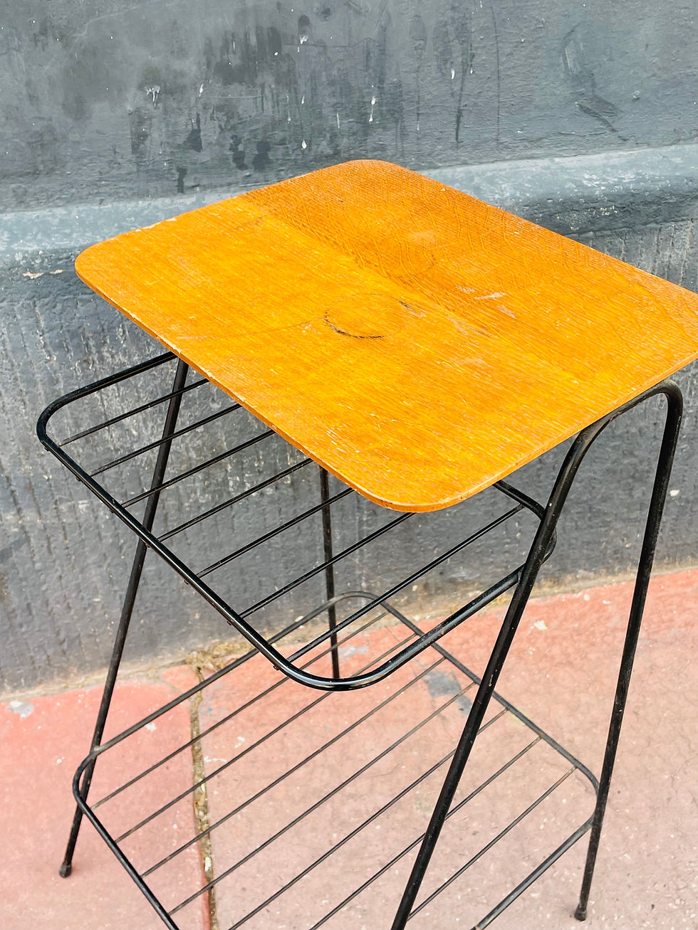 Miniature : Petit chevet 60’s