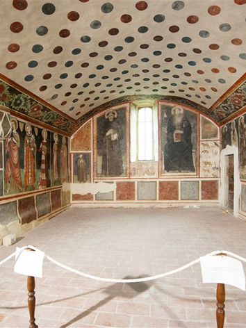 Affreschi -Interno 01.jpg