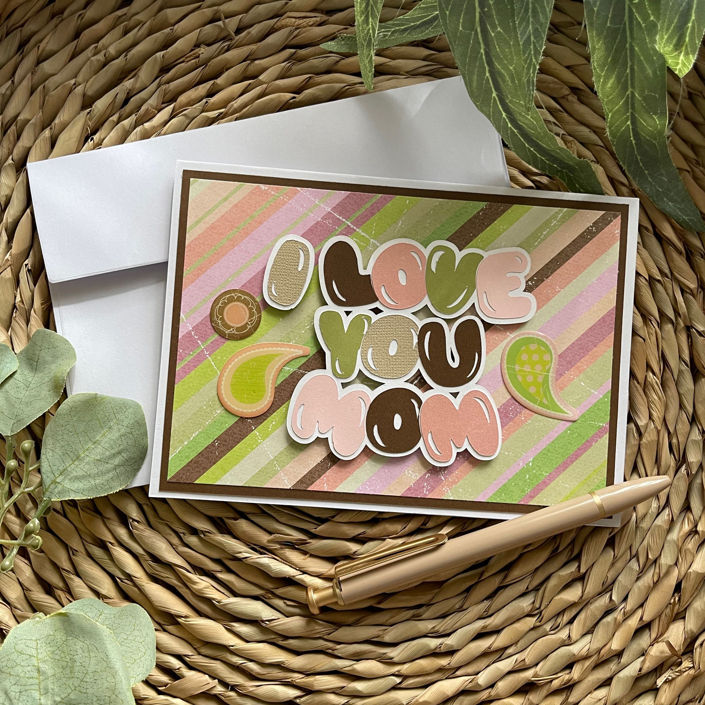 Groovy Mom | Mother's Day | Greeting Cards
