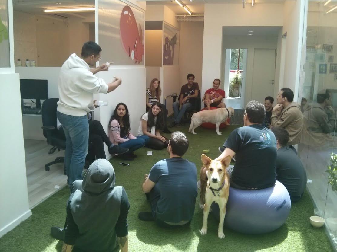 f8f816fe-f3f3-4921-8951-14142f374be5