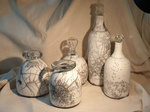 set de vases blanc et gris