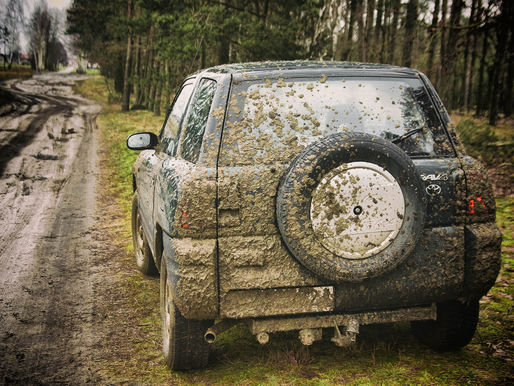 4-Wheel Drives and GPS Tracking