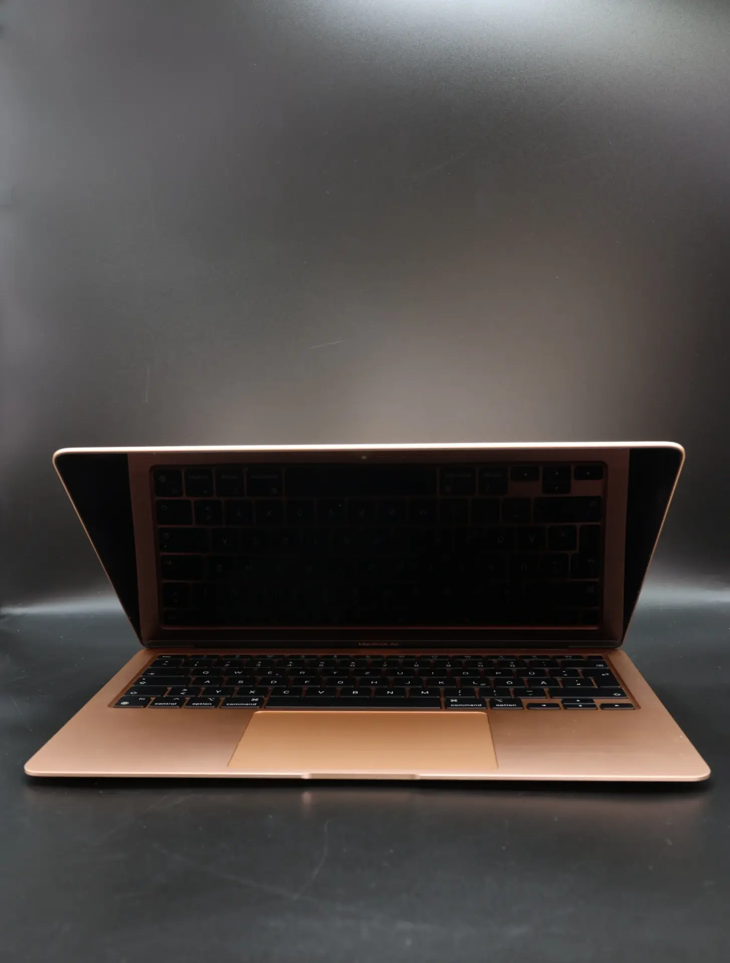 Apple MacBook Air 13″ 2020 M1 256 GB SSD 8 GB RAM Gold 89% ENG Bill