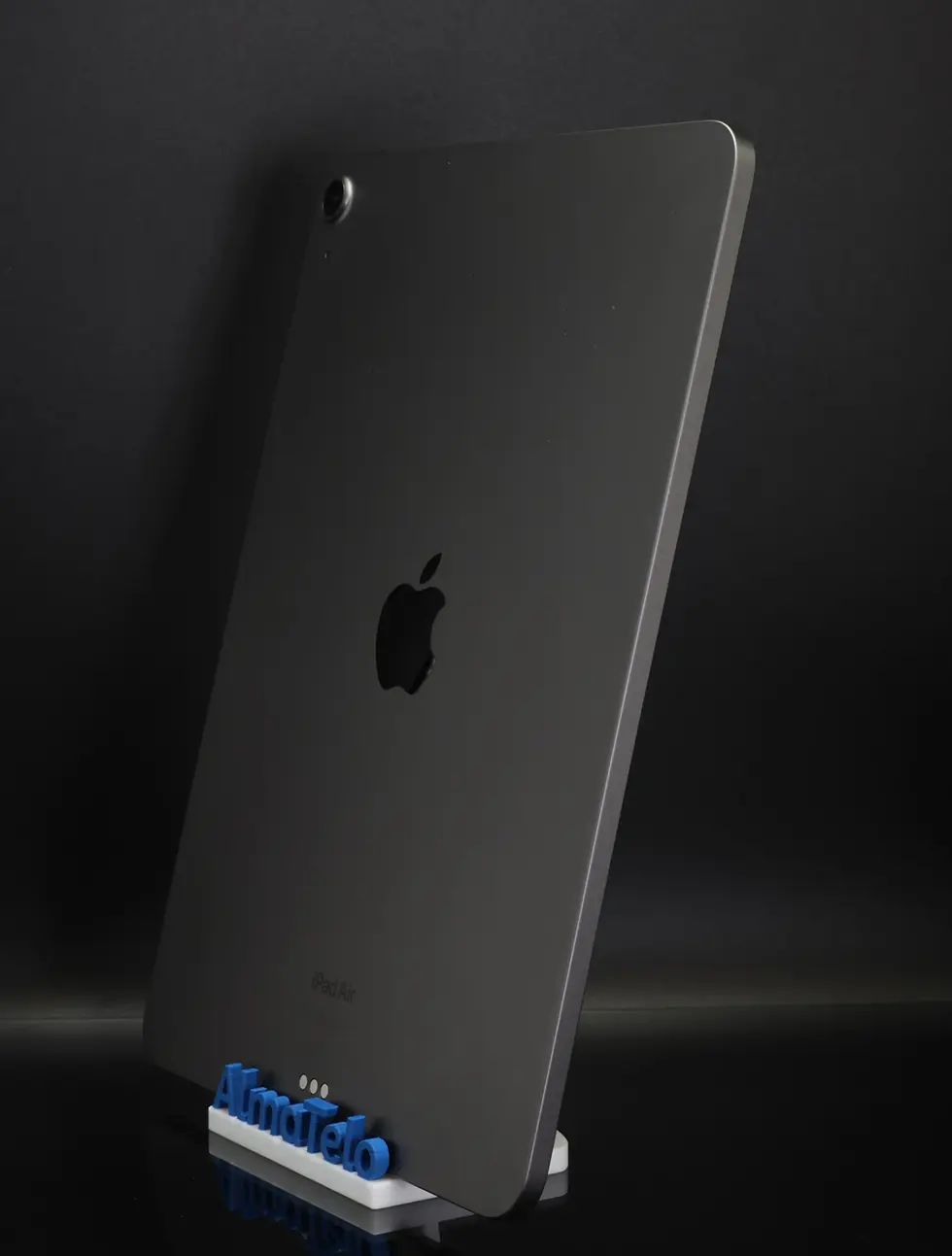 Indexkép: Apple iPad Air 5 M1 Wifi A2588 64 GB Space Gray