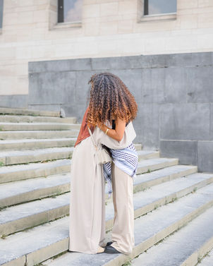 Photo from the series Random Encounters: people hugging in the streets of Brussels.