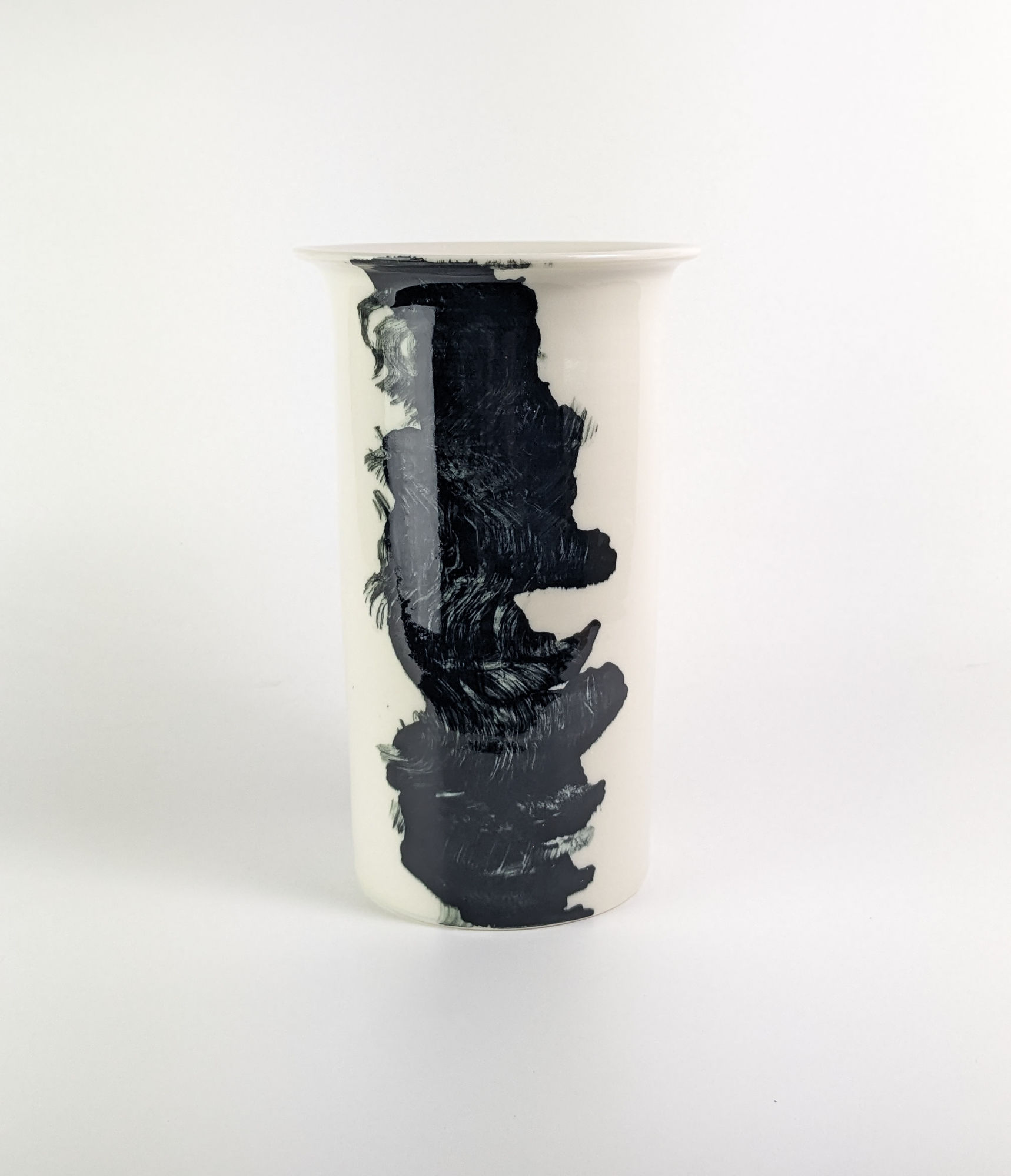 Vessel | H. 23.5 cm | By Tom Kemp