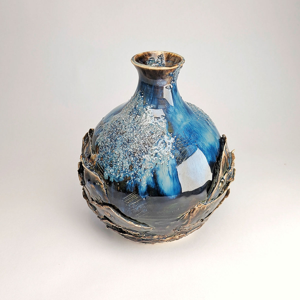 Medium Round Vase | H. 17 cm | By Chris West