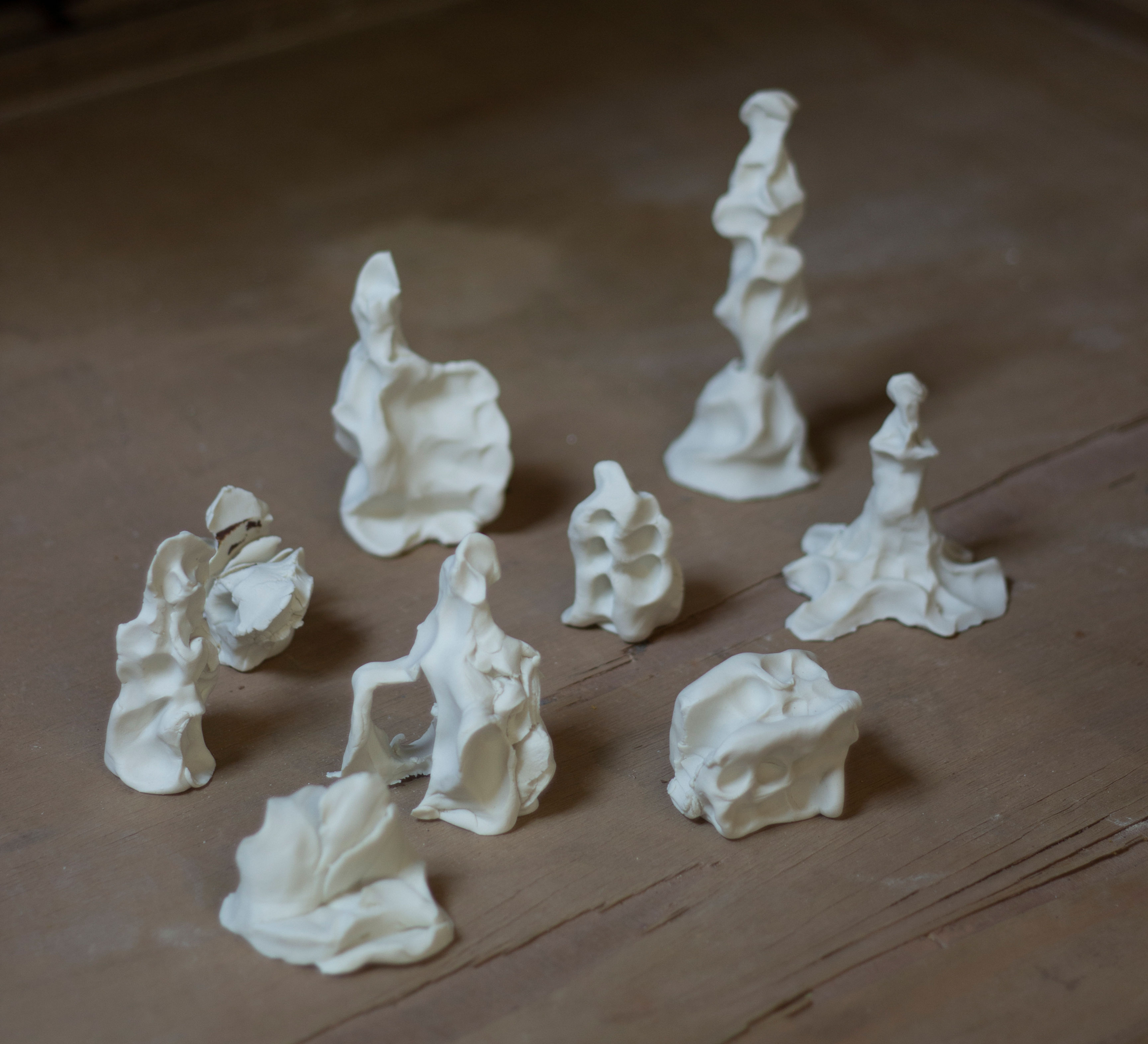 Goddess Studies in Porcelain | H. 10 cm | By Bisila Noha
