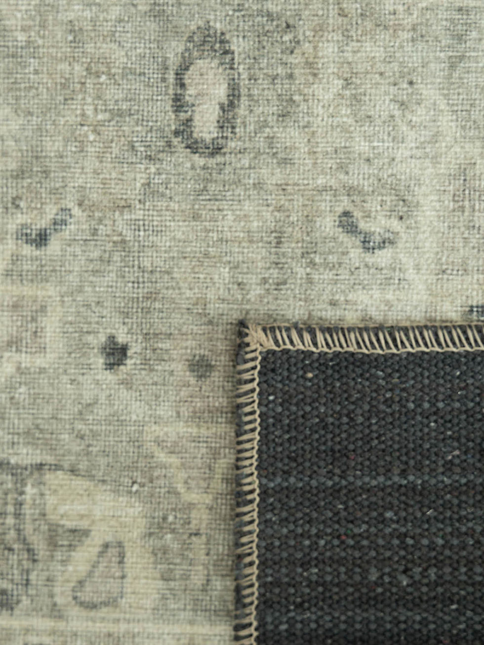 Thumbnail: Baroness Runner in Limestone