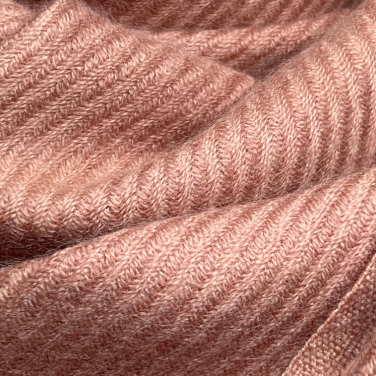 Thumbnail: Cashmere and Merino Wool Scarf - Dusty Pink