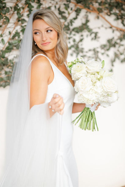 Bride with natural soft glam makeup and fresh skin finish styled by AN Artistry bridal makeup team.