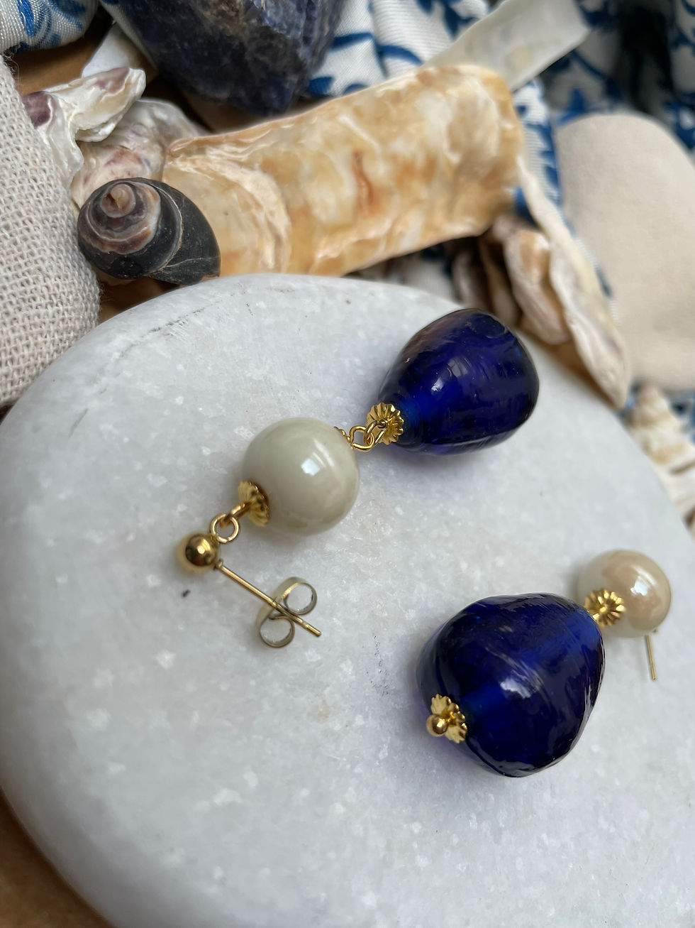 Thumbnail: Boucles d'oreilles pendantes méditerranée