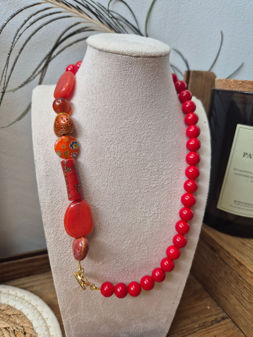Miniature : Collier rouge fermoir cabillot