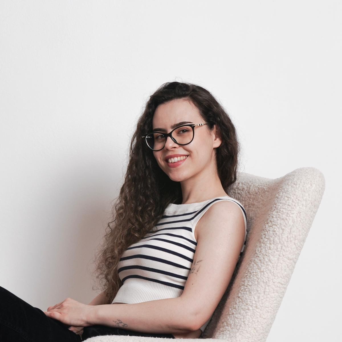 Writer: Carmen Ilie