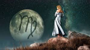 Luna in Fecioara