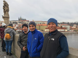 „Teď to budeme měsíc zpracovávat,“ říkají Sonam a Khenriab na návštěvu ČR