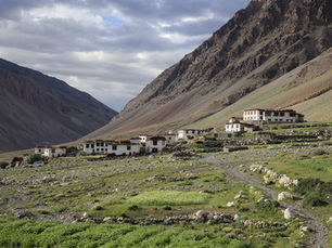 PUMPNI ZÁPAĎÁKA, NEŽ MU DOJDE DECH – KDO ZA TENTO PŘÍSTUP MŮŽE?
