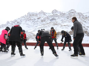 Druhá výuka hokeje slaví úspěch – všichni teď chtějí hokejový stadion