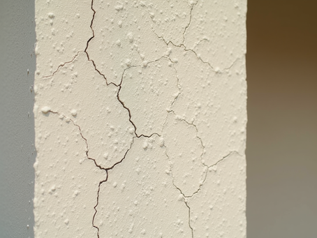 Cracking stucco