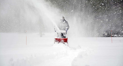LawnLoveSnowRemoval_01 (1).jpg