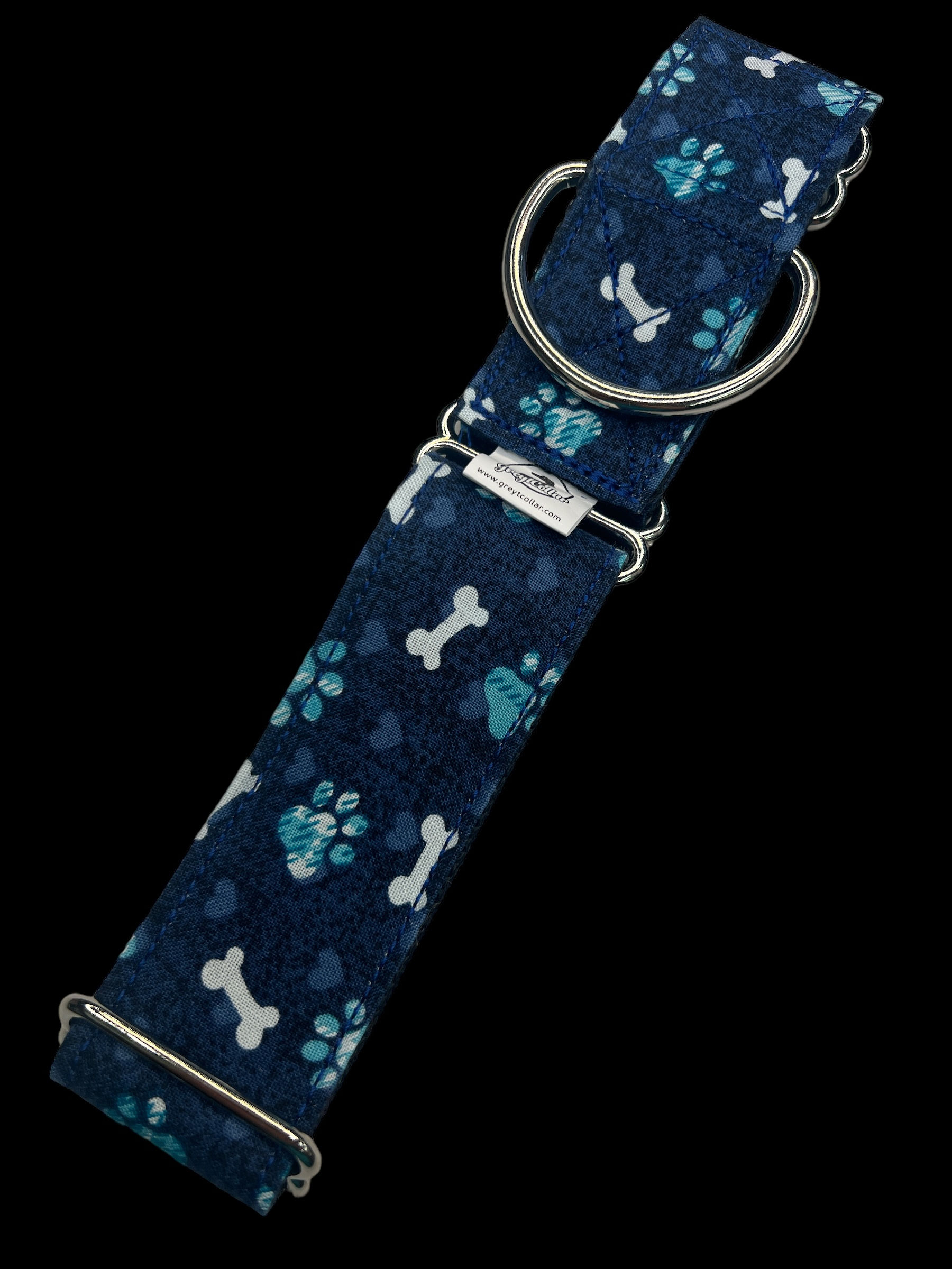 Blue paw and bones collar