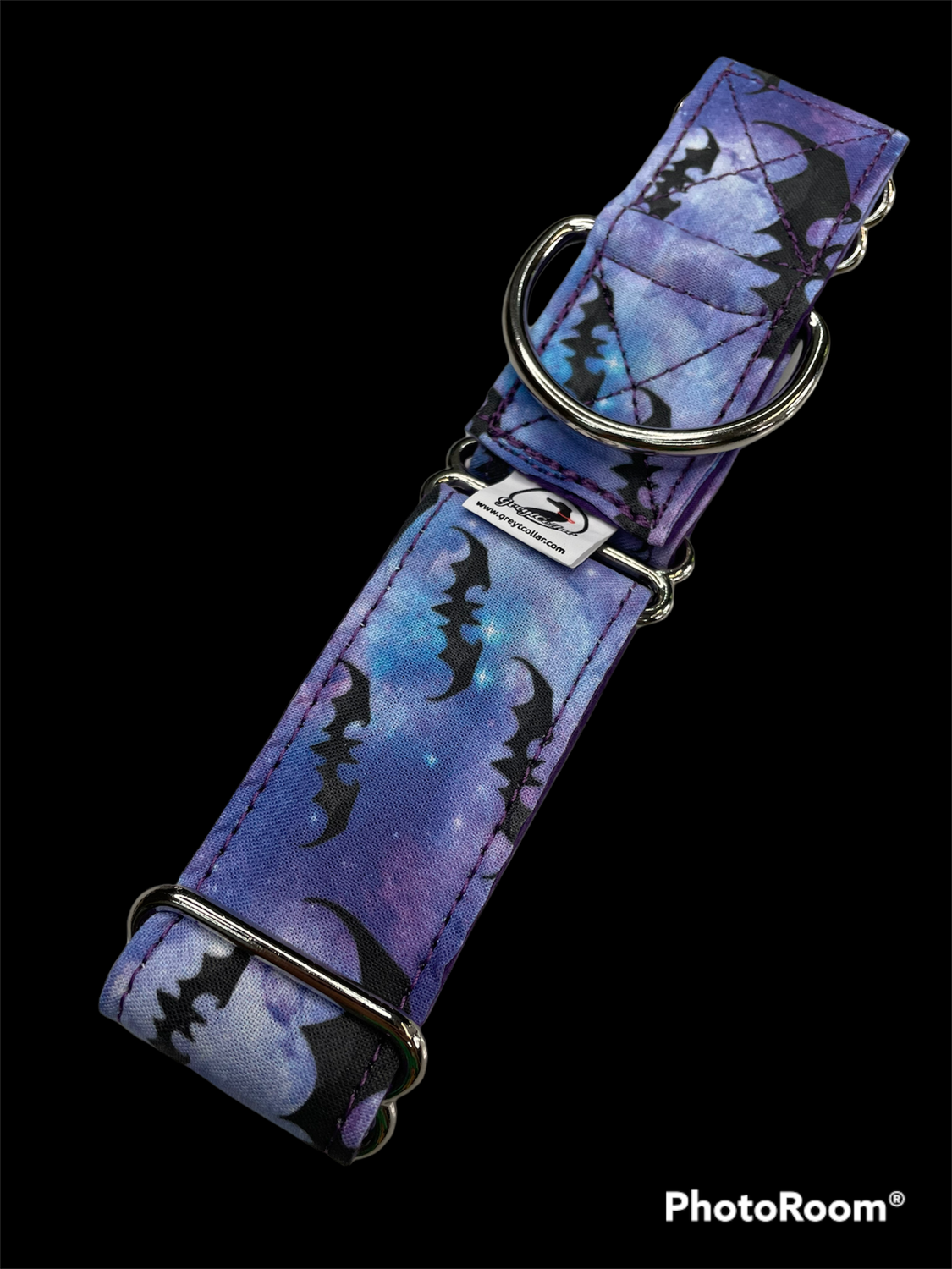 Purple bats collar