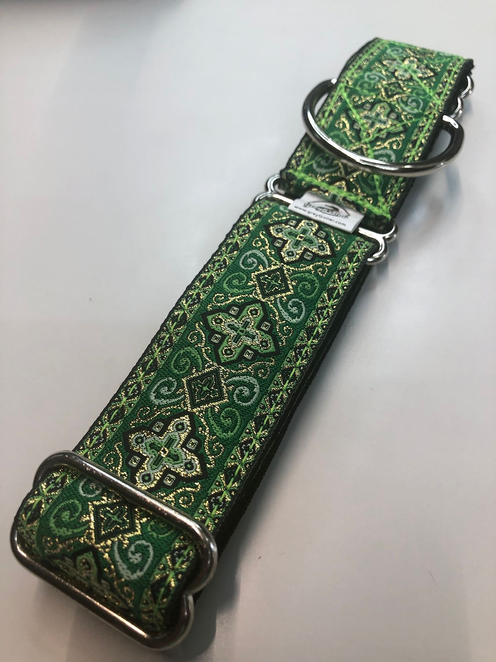 Thumbnail: Fancy Green and gold jacquard collar