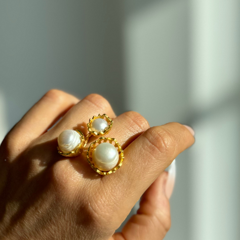 All about the Different Types of Pearls in our jewelry Collection